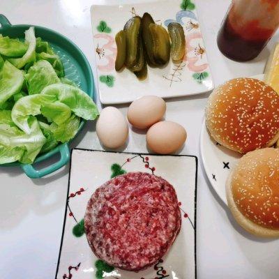 牛肉汉堡包的做法(牛肉汉堡真的是牛肉吗)插图1