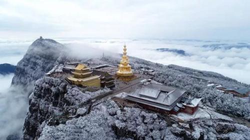 峨眉山风景图片(青城山风景图)插图12