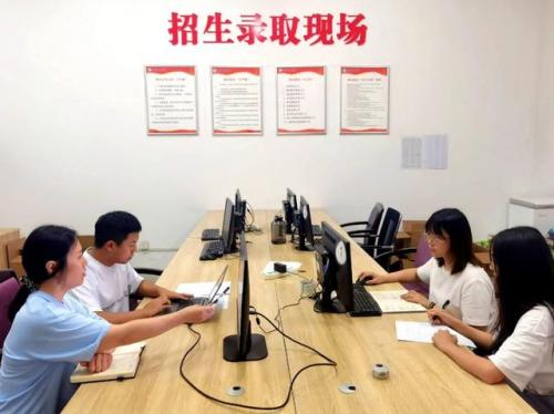 武汉职业学院(武汉职业学院录取分数线)插图
