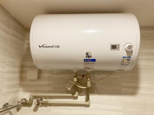 家用热水器(家用热水器选多少升)插图1