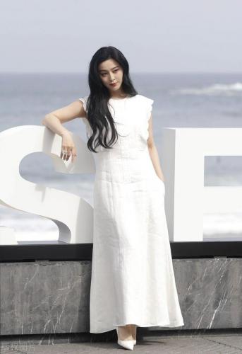 网络十大美女(网络十大美女是男生)插图8