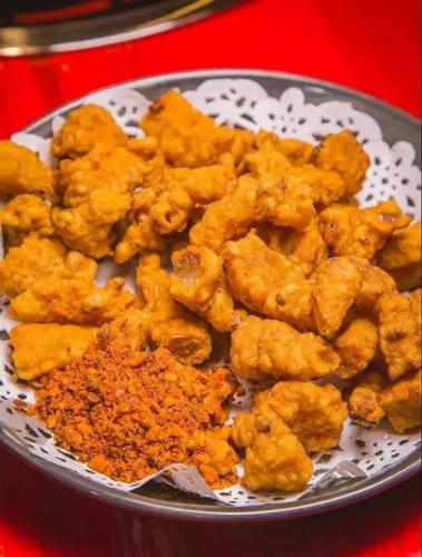 青岛牛油火锅排名前十(牛油火锅底料哪个牌子好吃)插图4