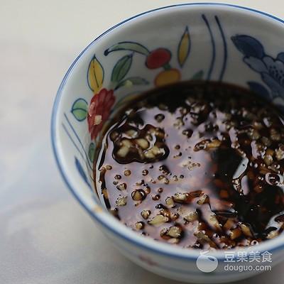 清蒸大闸蟹的做法步骤(大闸蟹的正确蒸法)插图5