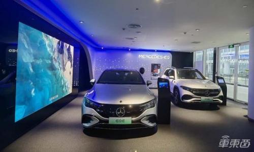 奔驰4s店(奔驰glc300)插图3