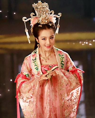 演员李依晓(李依晓主演电视剧)插图1