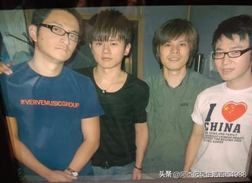 张杰2010演唱会(张杰世界巡回演唱会)插图10