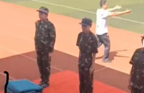 外国封闭学院排名前十(外国语学院排名分数线)插图2