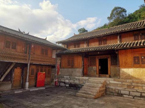 罗平烧烤景点排名前十(罗平美食一条街的位置)插图12