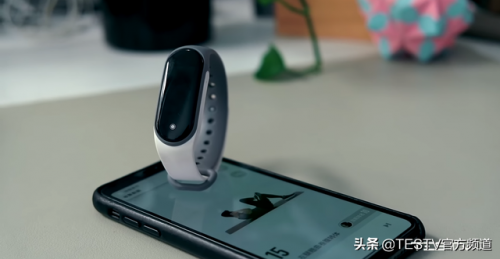 铁丝手环大牌排名前十(手环奢侈品牌排行榜)插图3