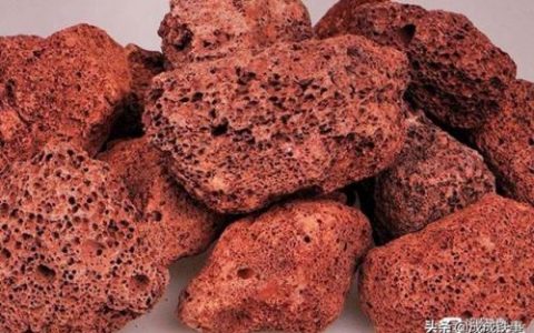 龙鱼缸能放火山石吗(火山石可以直接放鱼缸底部吗)