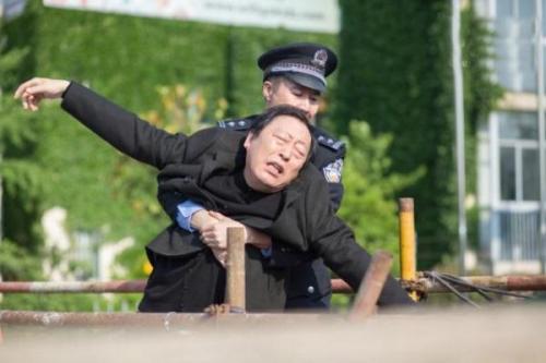 都挺好多少集(两个哥发现明玉买了老宅吗)插图1