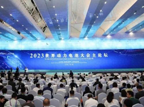 赛尔号谱尼真身2023怎么打(赛尔号无难度必肝精灵2023)插图