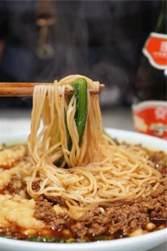 青岛吃面小店排名前十(小吃加盟店排行榜)插图20