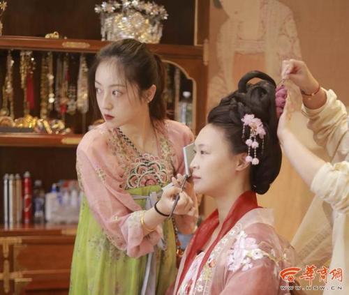 汉服体验公司排名前十(沅熙阁汉服体验自拍馆)插图