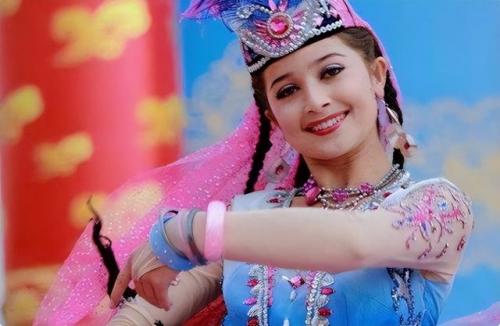 新疆女性家族排名前十(新疆家族排名前十)插图