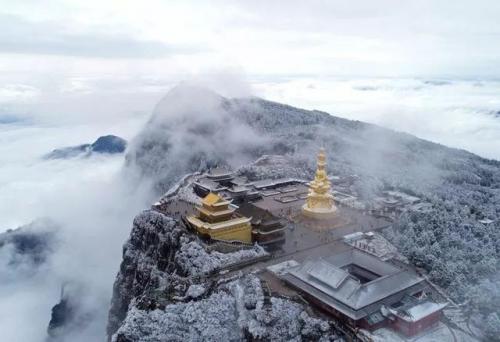 峨眉山风景图片(青城山风景图)插图20