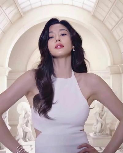 韩国厉害女星排名前十(韩国实力女星一览表)插图1