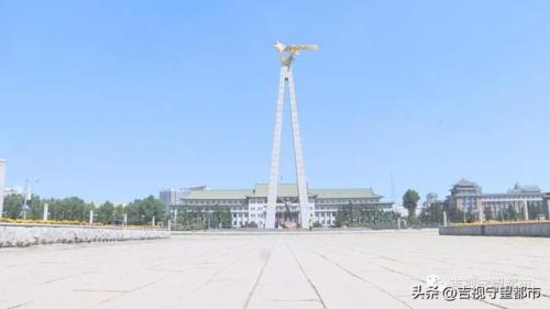 各个城市广场排名前十(世界广场最多的城市)插图