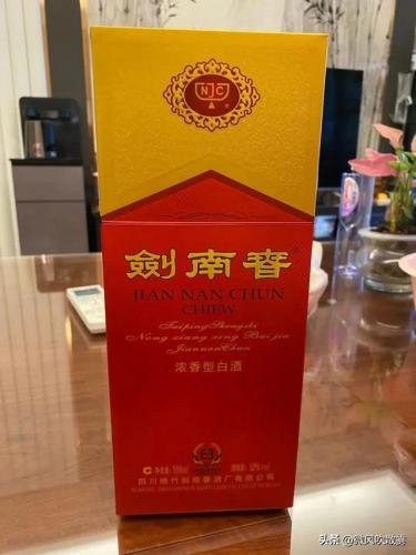 顶级浓香白酒排名前十(浓香白酒排名前十名)插图5