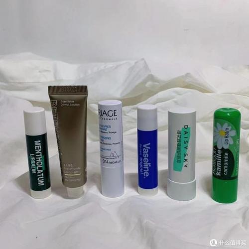 润唇膏哪个牌子好(润唇膏致癌名单)插图