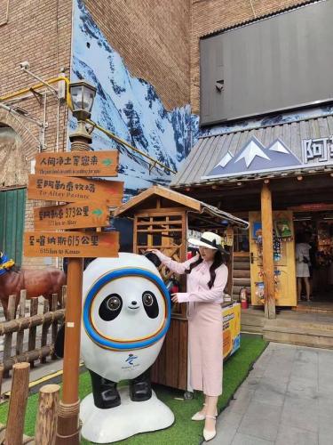 新疆旅游(新疆赛里木湖)插图14