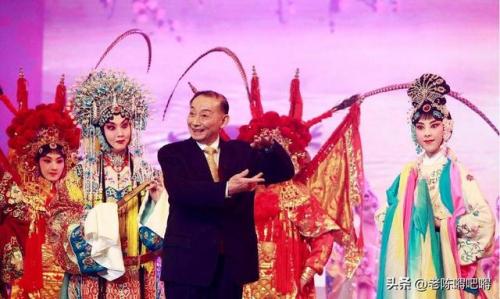 贵妃醉酒李玉刚(新贵妃醉酒版权在哪个平台)插图5