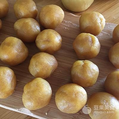 潮式月饼(不同地域的月饼特色)插图4