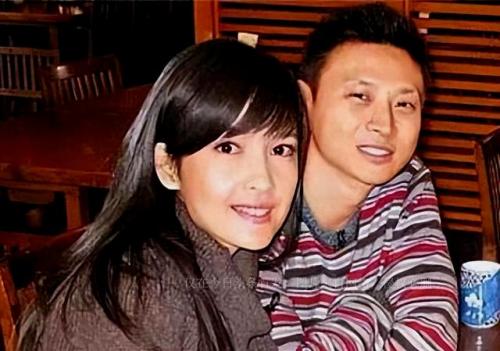周慧敏个人资料(周慧敏惊艳写真图)插图4