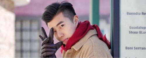 男士围巾的打法(适合男士的围巾花样)插图