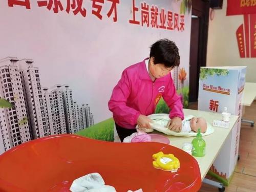福州月嫂公司(为什么不建议请住家月嫂)插图9