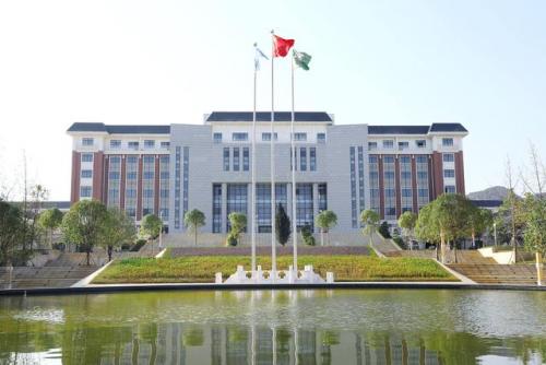 2020广西大专排名前十(广西理工职业技术学校)插图1