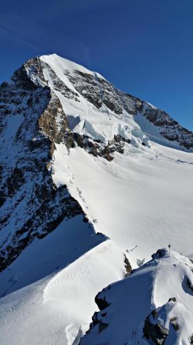 各国最高雪山排名前十(玉龙雪山最高峰)插图2