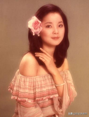 邓丽君咋死的(邓丽君处过几个对象)插图