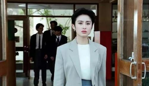 短发女星排行榜(短头发女明星大全名单)插图34