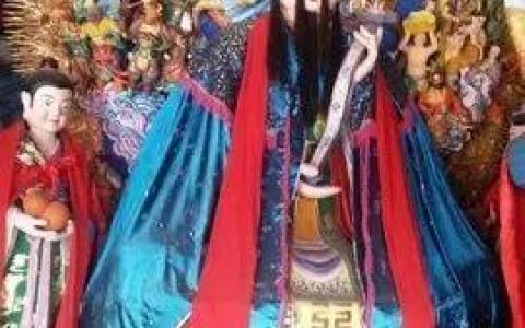 灵宝天尊是道教三清中的哪一位(供奉三清属于什么堂口)