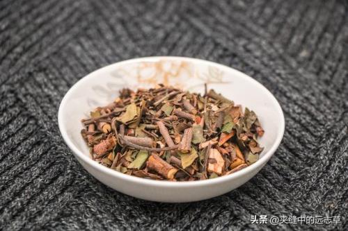 桑寄生的功效与作用及食用方法(钩藤的功效与作用)插图13