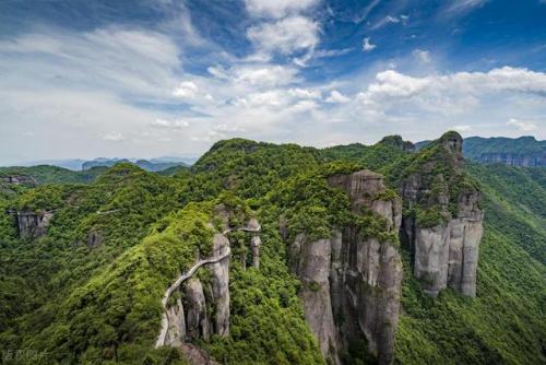 浙江好玩地方排行榜(浙江旅游必去十大景点)插图3