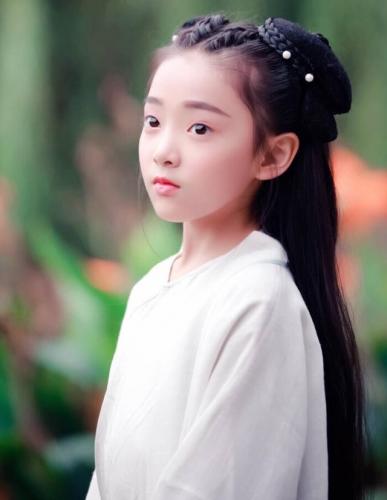 世界最美童星排行榜(11位最美童星)插图4