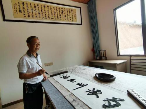 内江书法机构排名前十(内江万达附近书法班有吗)插图2