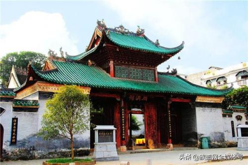 广西宗祠堂排名前十(广西最大的莫氏宗祠)插图10