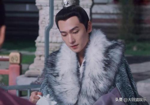 男貂皮外套排名前十(男士水貂皮草十大名牌)插图18