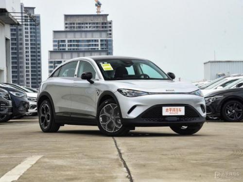 女士车型排行榜30万(奔驰女款车30万左右)插图11