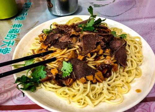 敦煌美食排行榜前十名(敦煌十大必吃馆子排名)插图