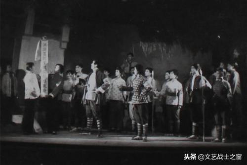 洪湖赤卫队演员表(洪湖赤卫队红色故事)插图