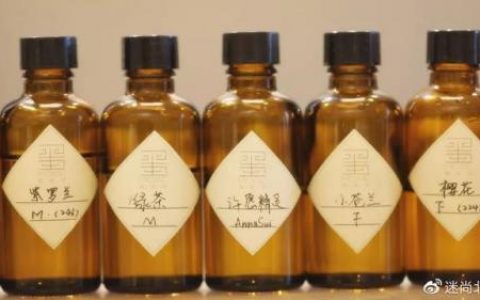 自调香水排行榜(re调香室香水销量前十)
