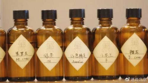 自调香水排行榜(re调香室香水销量前十)插图