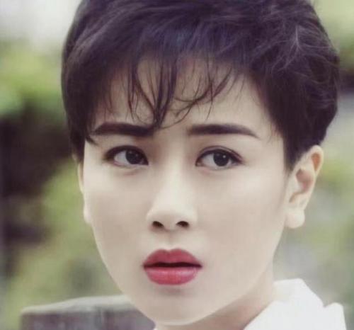 短发女星排行榜(短头发女明星大全名单)插图9