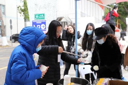 广州幼师待遇排名前十(在广州幼师的工资一般是多少)插图4