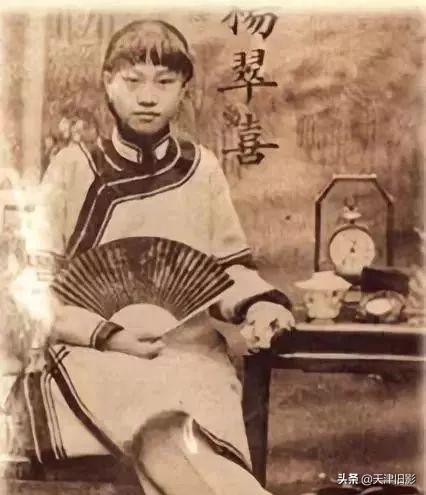 花将军的女伶(四月的妒君霸梅)插图