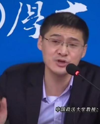 法外狂徒张三图片(张三表情包的来源)插图4